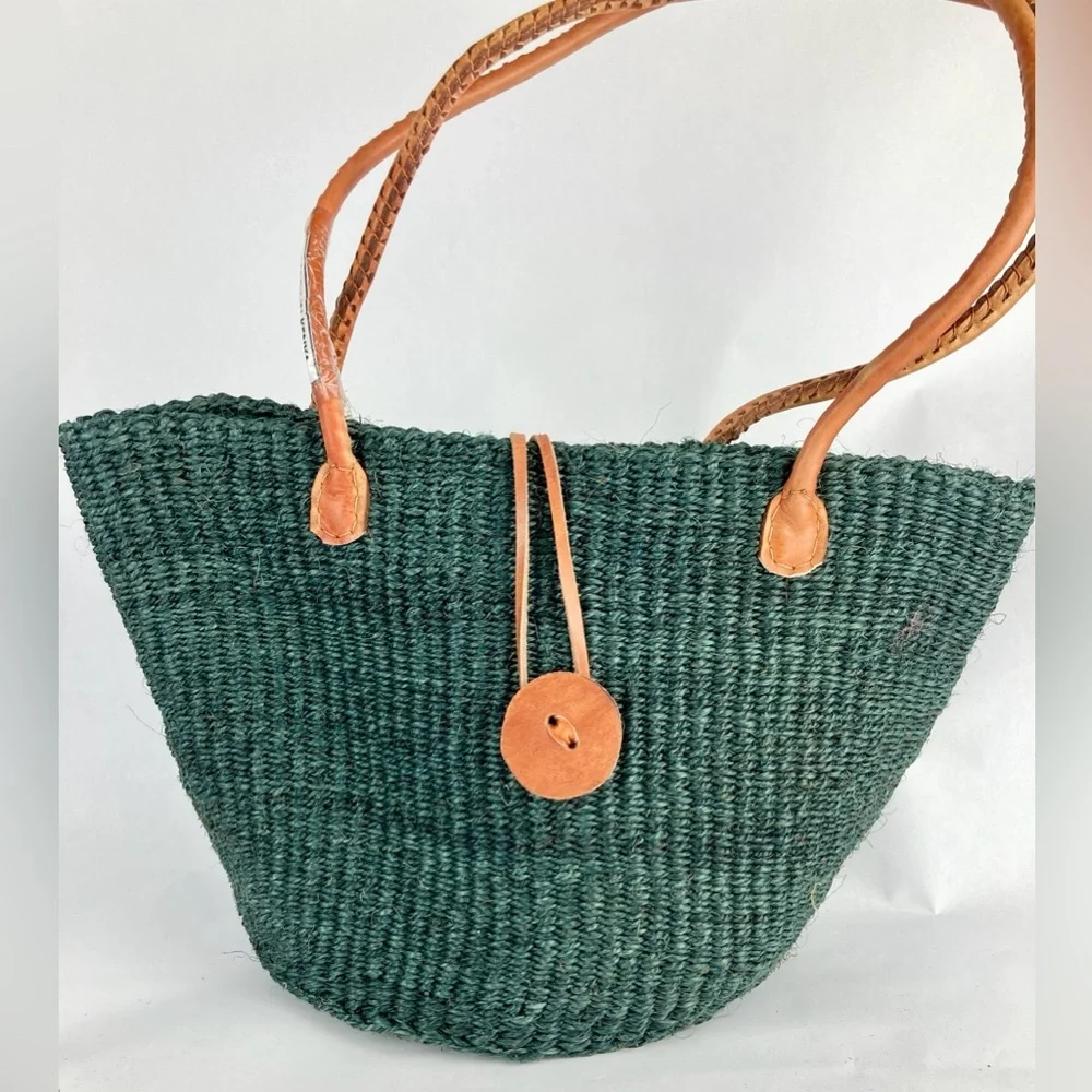 NWOT Handmade woven sisal handbag baskets GREEN w/ leather straps and closure